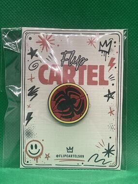 Marvel Spider-Man Shield PVC Rubber Hat Pin Backpack Collectible
